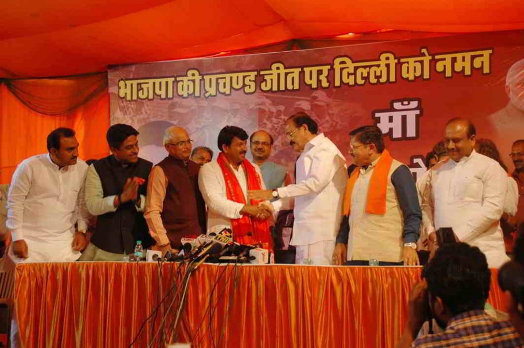 VICTORIOUS: Delhi BJP president Manoj Tiwari and Union minister M Venkaiah Naidu address a press conference after the party's victory in MCD elections 2017, at Delhi BJP office in New Delhi, UNI