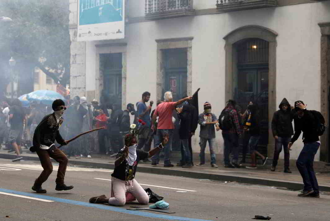 ACTION ON THE STREETS: Demonstrators clash with riot police in a protest against President Michel Temer's proposal for reform of Brazil's social security system during a general strike in Rio de Janeiro, Reuters/UNI