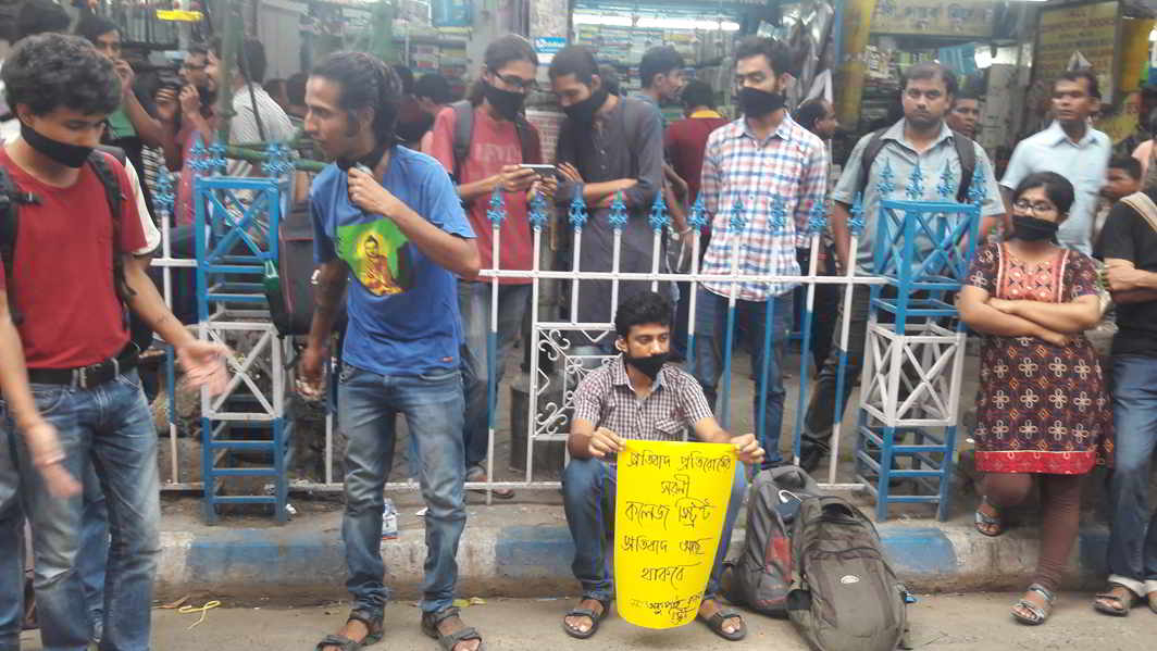 A gathering protests the Trinamool government’s ban on rallies at College Square, central Kolkata, on June 10. The protest is ongoing