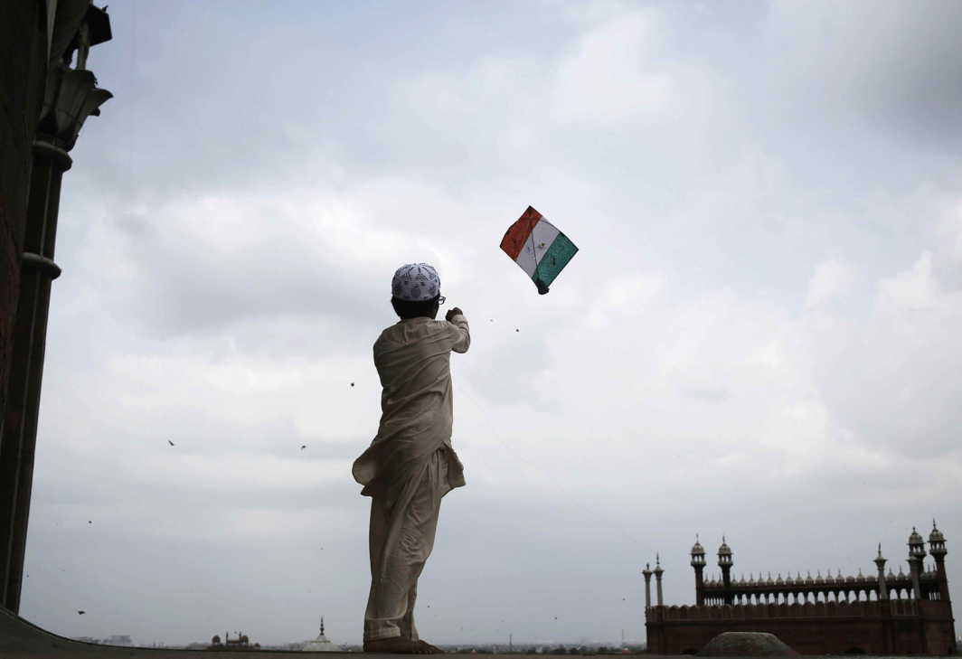 The last kite fighters of India