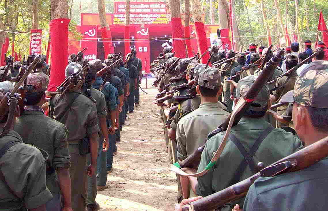 Train movement disrupted on Patna-Howrah as Maoists hijack train