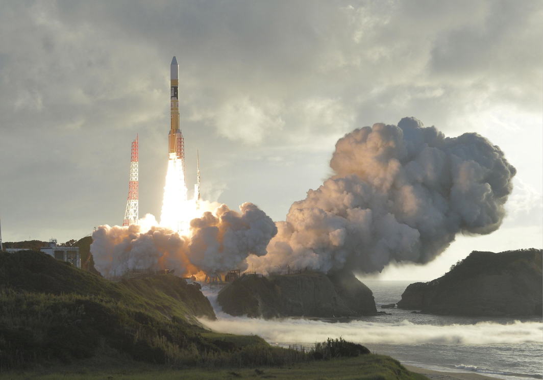 BLAST OFF: An H-2A rocket carrying Japan's fourth and final quasi-zenith satellite, the Michibiki No. 4, lifts off from the Tanegashima Space Center in Kagoshima Prefecture, southwestern Japan, Kyodo/Reuters/UNI