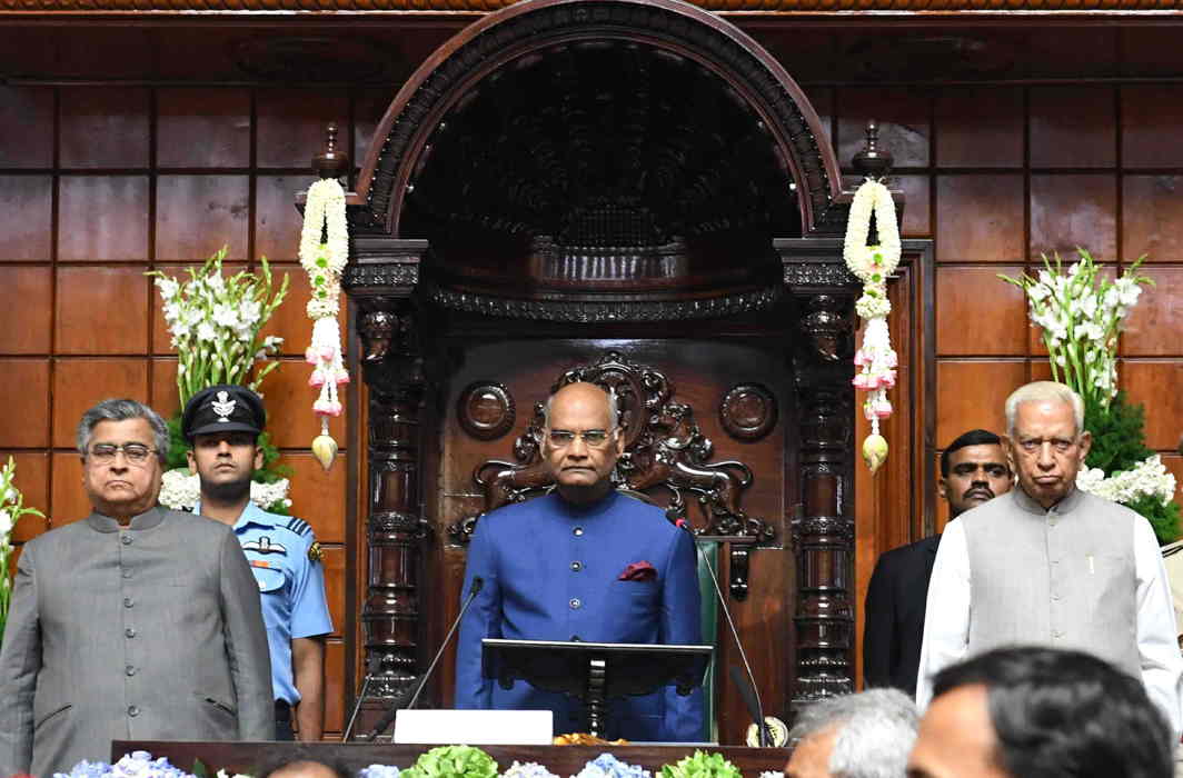 President Ram Nath Kovind attending ‘Vajramahothsava’ – diamond jubilee celebrations of Karnataka’s Vidhana Soudha on Wednesday. Photo credit: PIB