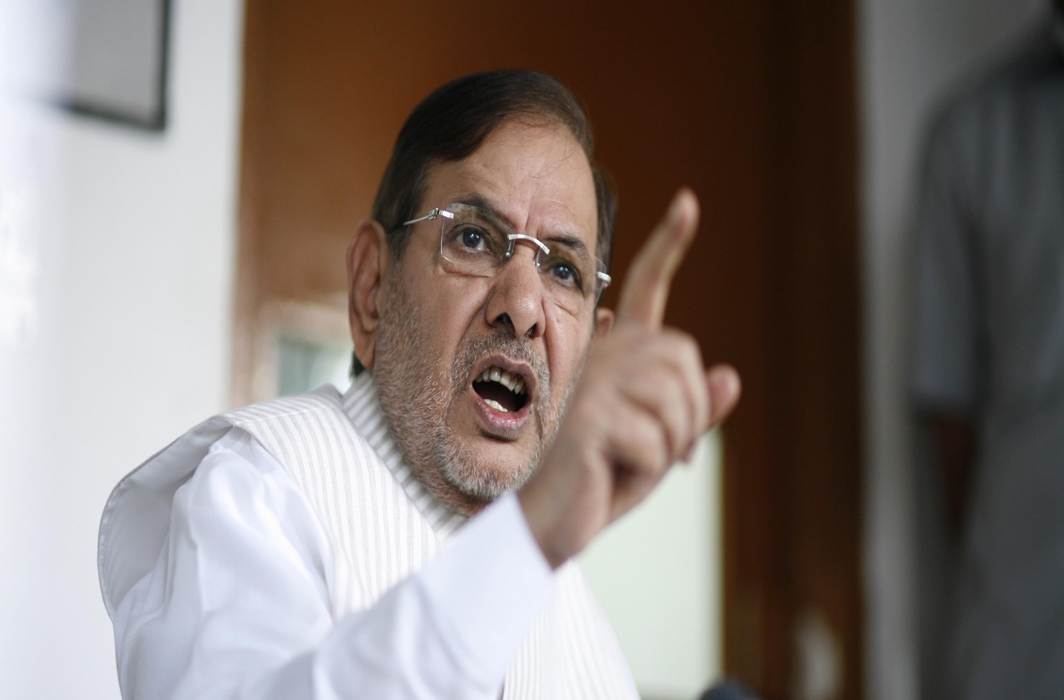 JD (U) rebels Sharad Yadav, Ali Anwar disqualified from Rajya Sabha