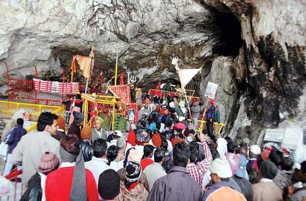 Amarnath shrine not ‘silence zone’, bhajans and chanting mantras allowed, clarifies NGT