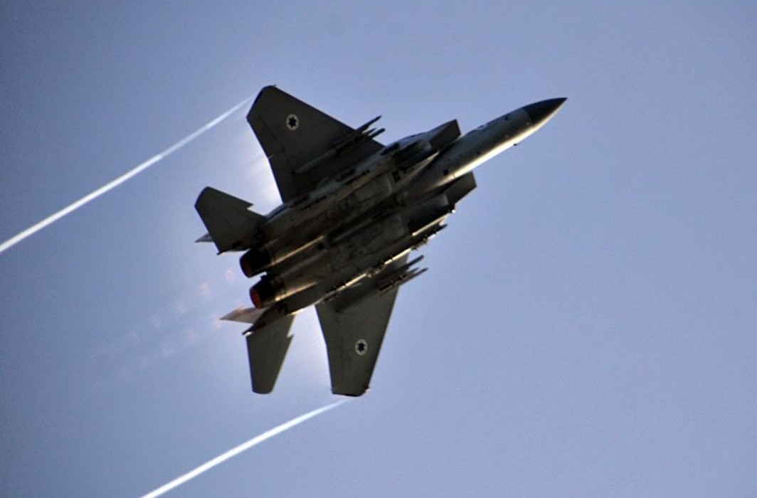 Israel hits missiles at military post near Damascus