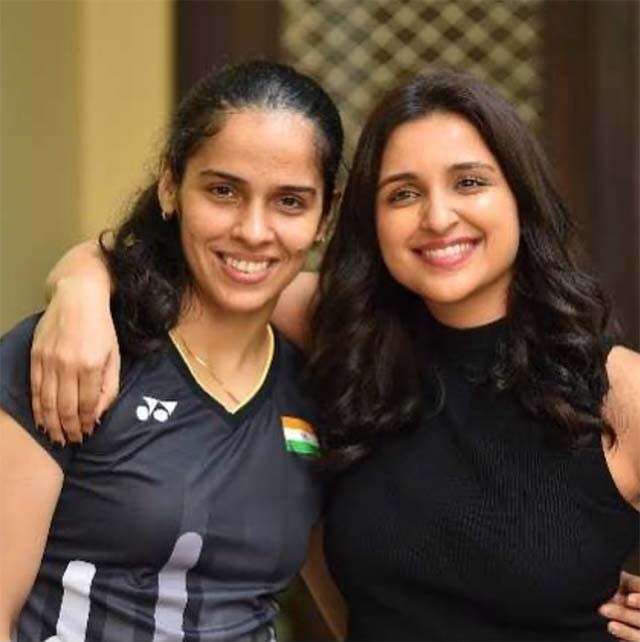 saina-nehwal-and-parineeti-chopra