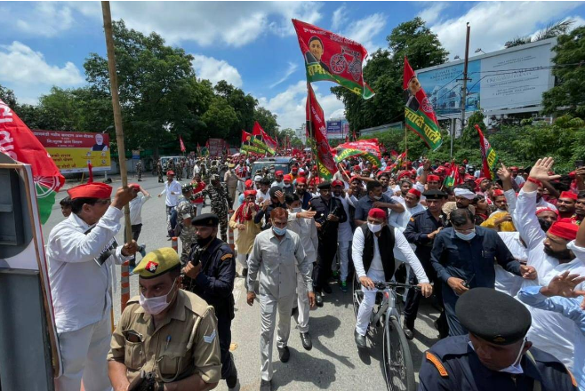 Samajwadi Party's cycle yatra