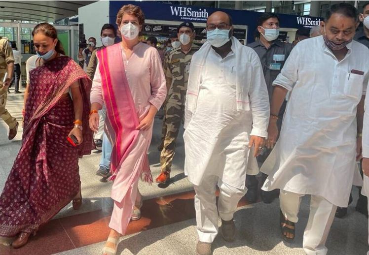 Priyanka Gandhi addresses Kisan Nyay rally in Varanasi