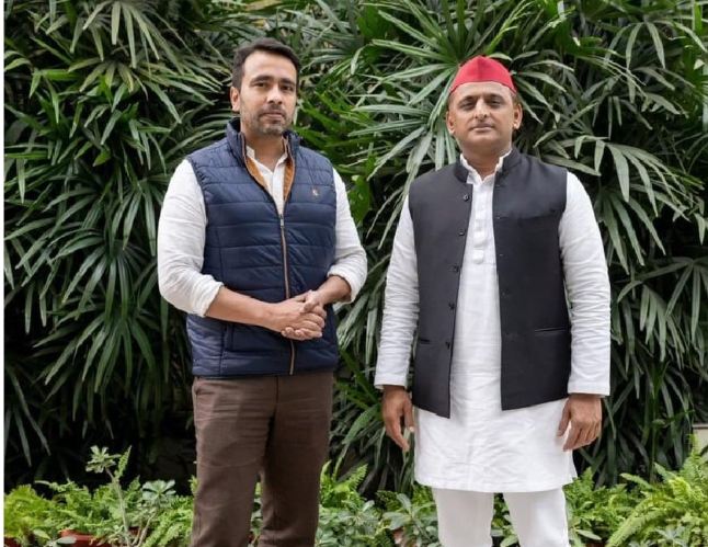 Akhilesh Yadav and RLD chief Jayant Chaudhary