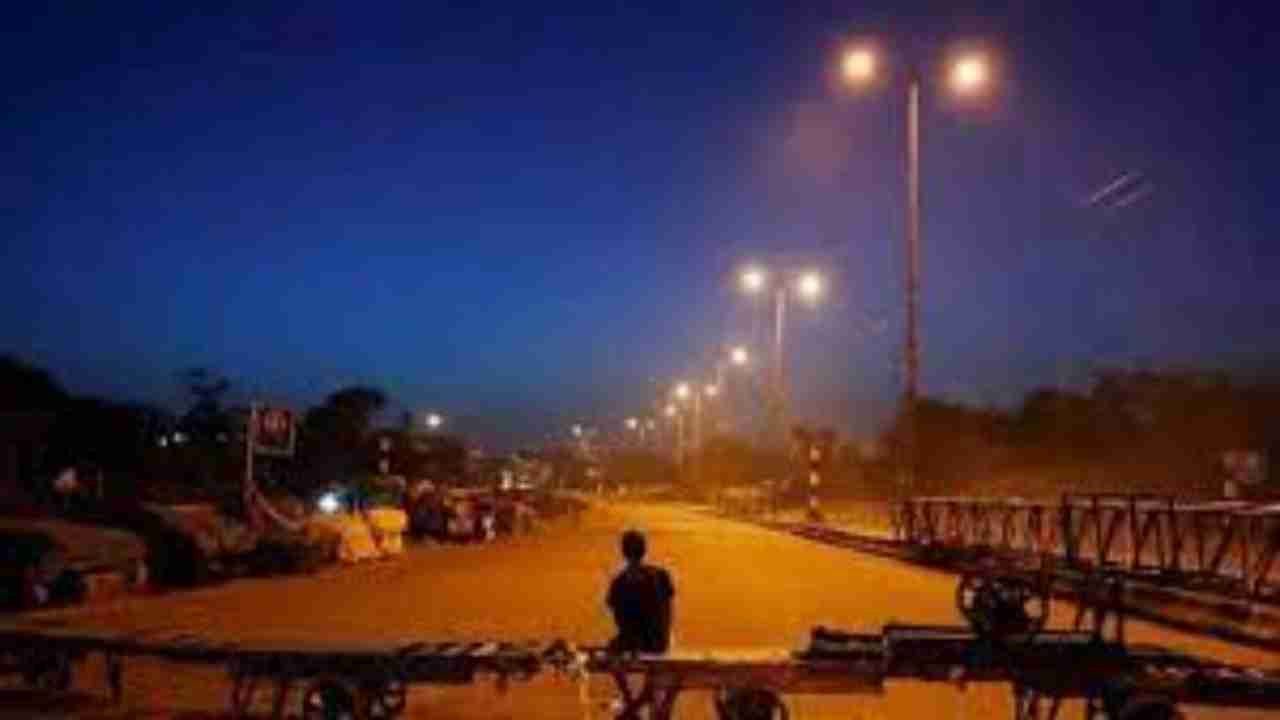 Night Curfew in UP