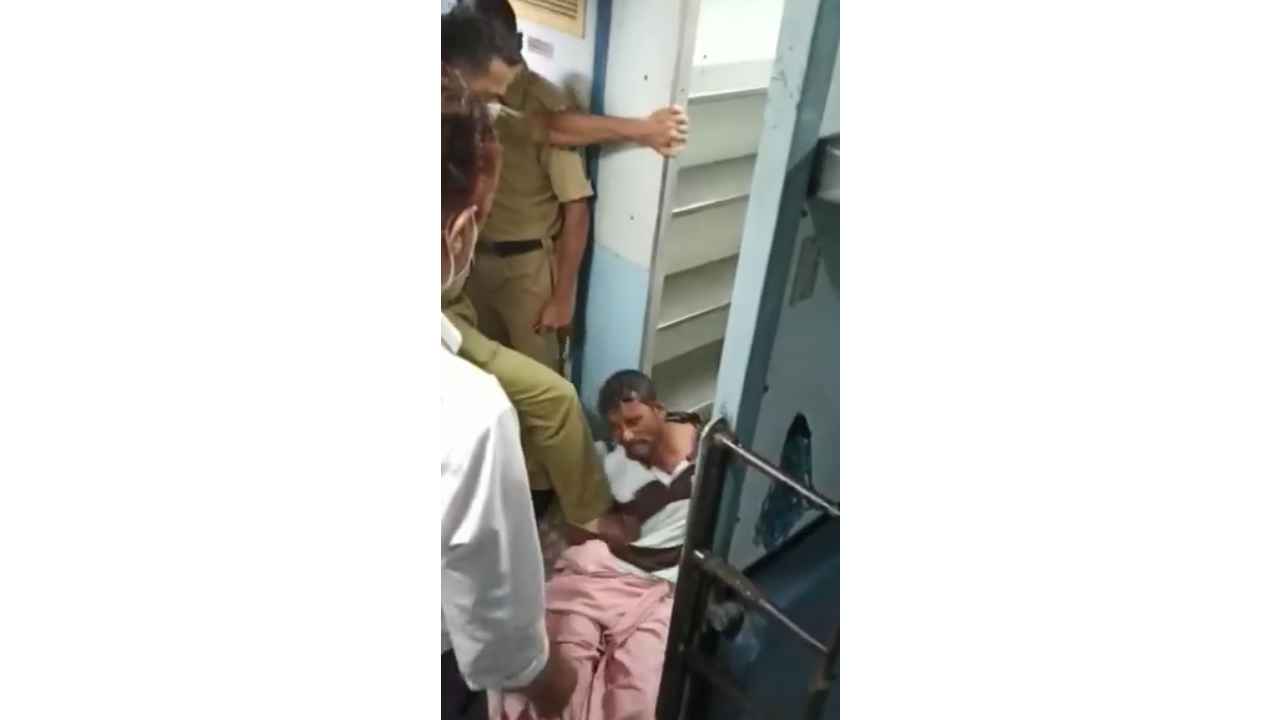 Kerala police slaps, kicks man onboard Maveli Express | WATCH