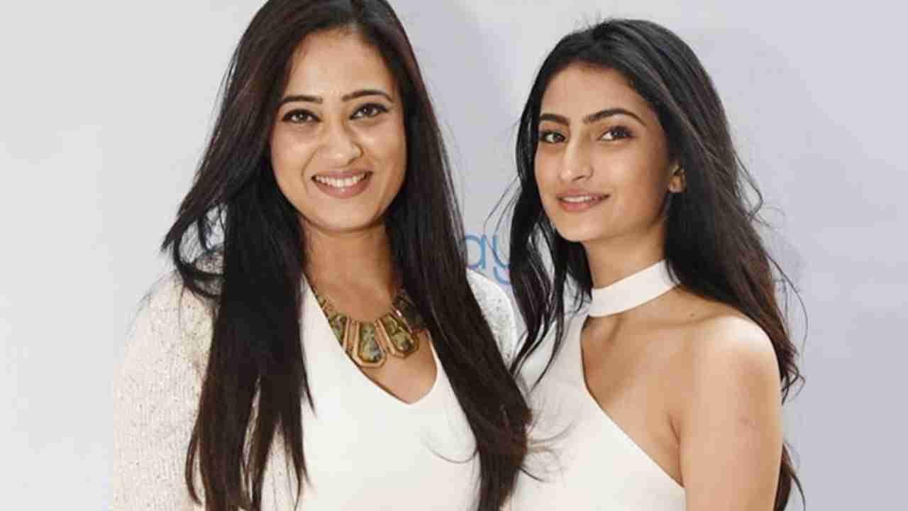 5 Times Palak Tiwari, Shweta Tiwari gave mother-daughter goals