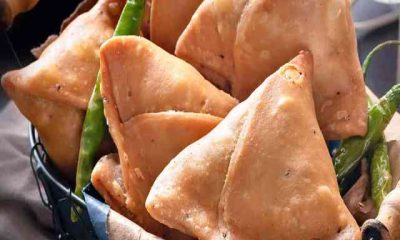 Best-Indian-Punjabi-Samosa-Recipe (1)