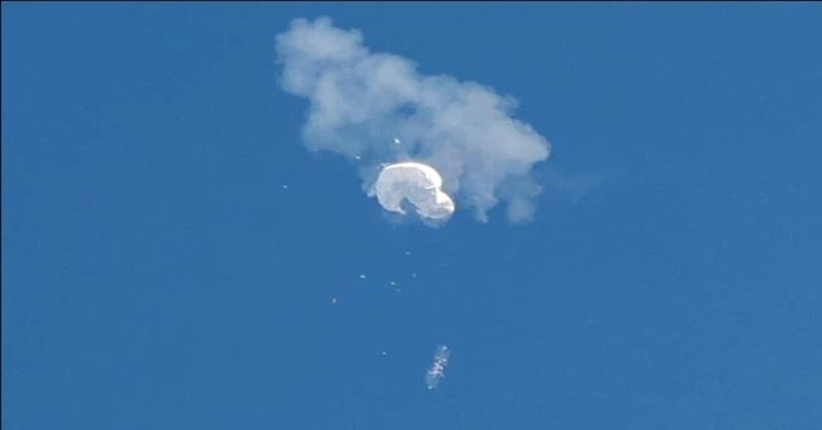 US shoots down Chinese balloon, China express strong dissatisfaction, warns of necessary response