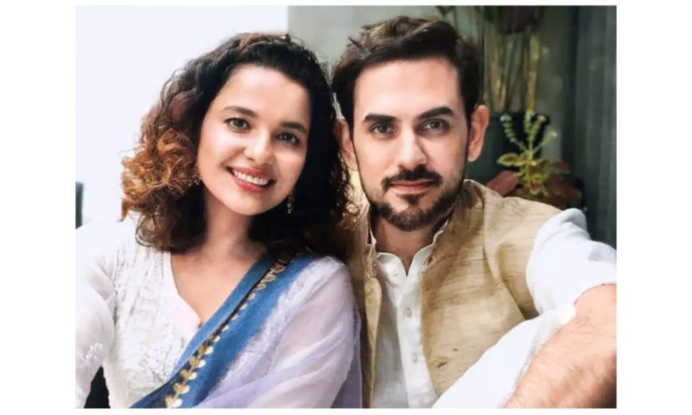 Chak De India actor Chitrashi Rawat gets married to boyfriend Dhruvaditya Bhagwanani | SEE PICS