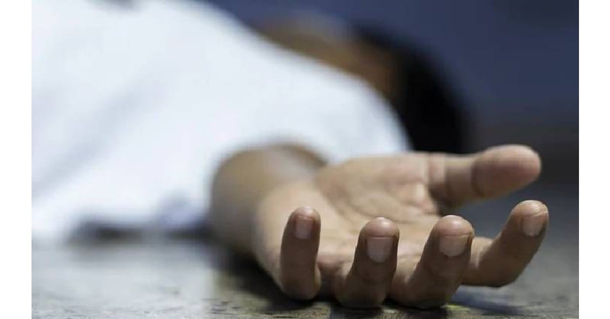 Pune man kills wife