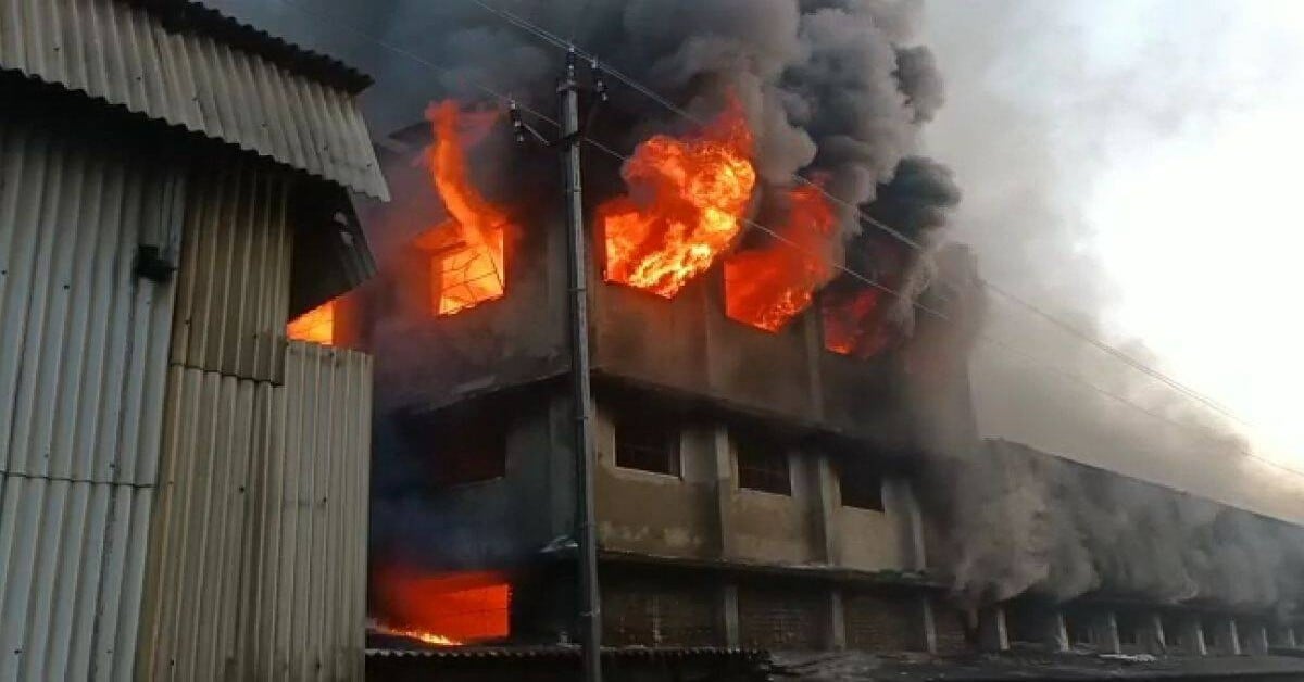 Tamil Nadu: Fire breaks out in firecracker factory, 1 woman killed, several injured