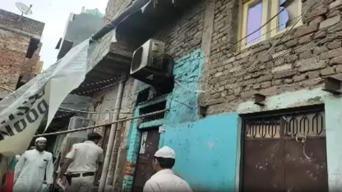 Delhi family killed in house fire