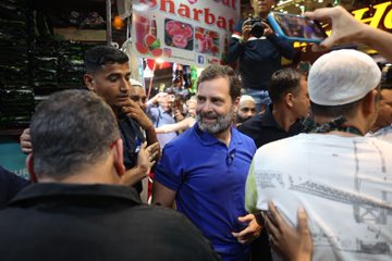 Rahul Gandhi old Delhi Visit