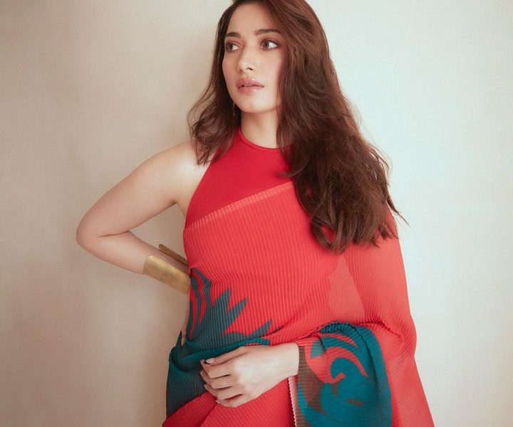 tamannaahspeaks_309969513_178957277990120_7275415983069408862_n