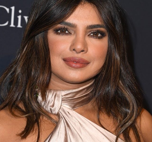 the-diy-face-mask-priyanka-chopra-swears-by-p (1)