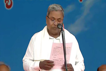 Siddaramaiah takes oath as Karnataka Chief Minister, DK Shivakumar sworn in as deputy