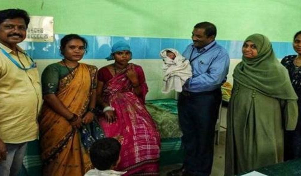 Karnataka woman delivers baby while out to cast vote