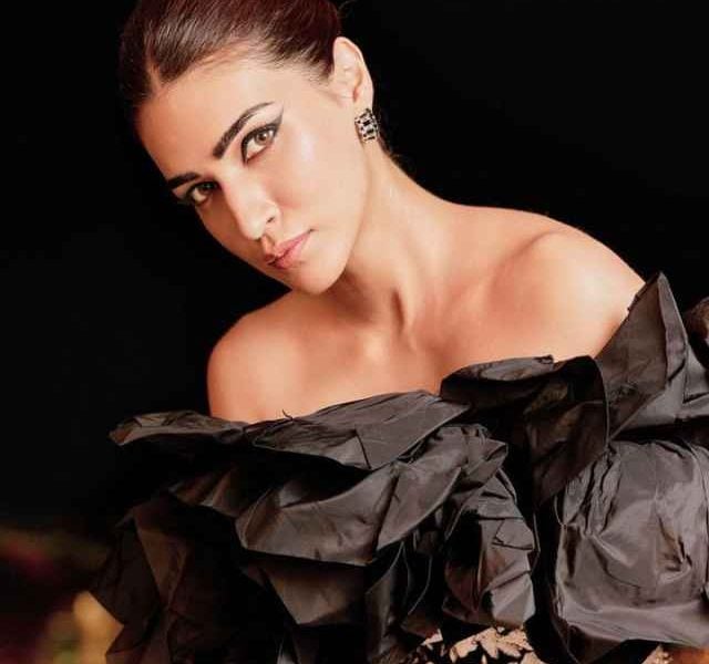 kritisanon_349637093_3502861523322239_3961622714724715129_n (1)