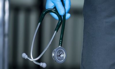 Mumbai man assaults doctor