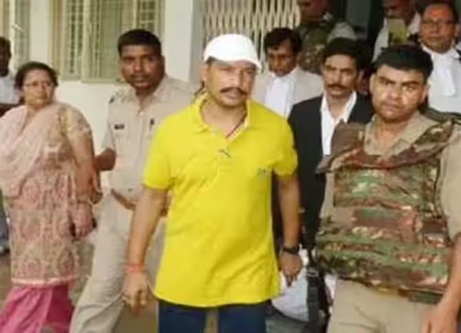 Gangster Sanjeev Jeeva