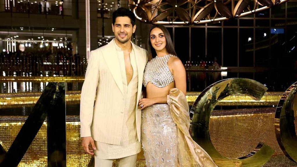 Kiara Advani and Sidharth Malhotra smiling together, announcing pregnancy