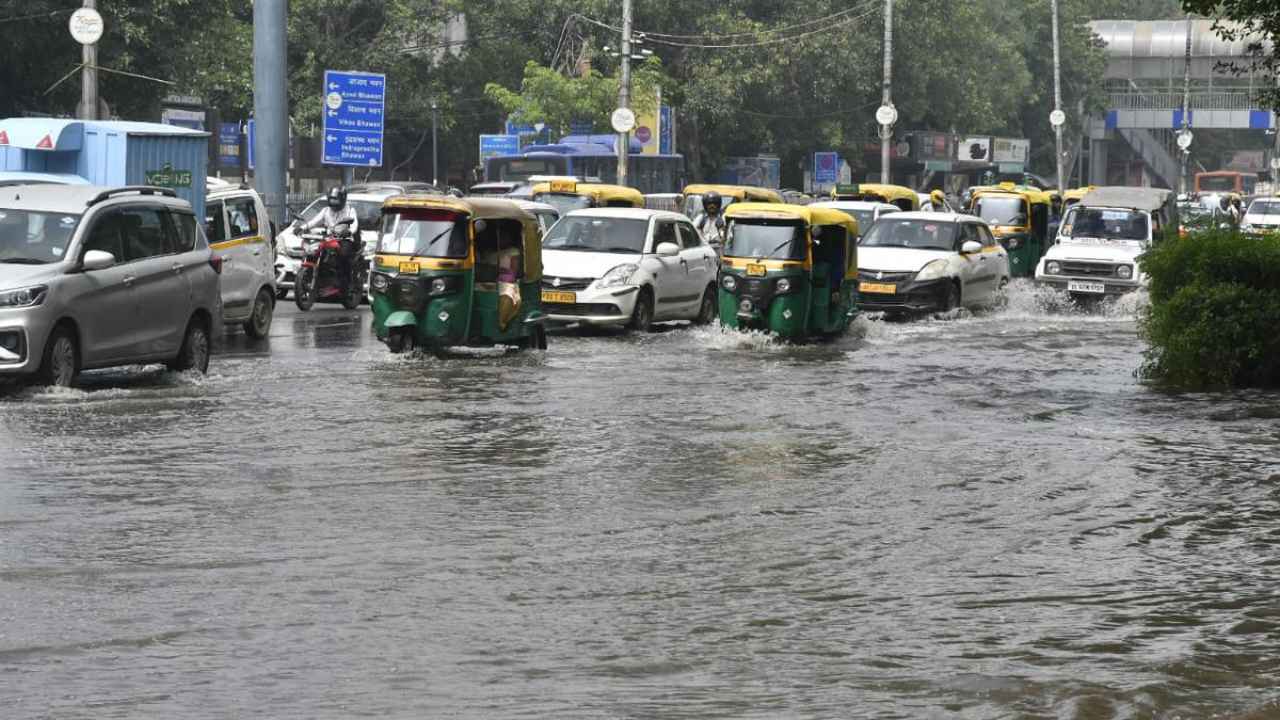 Yamuna touches Red Fort after many decades as river rises at alarming rate