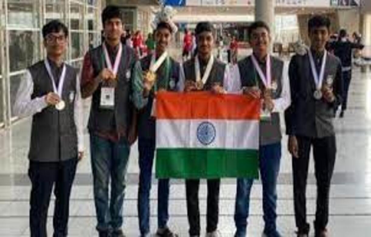 6 Indian boys win gold, silver, bronze medals at International Math Olympiad