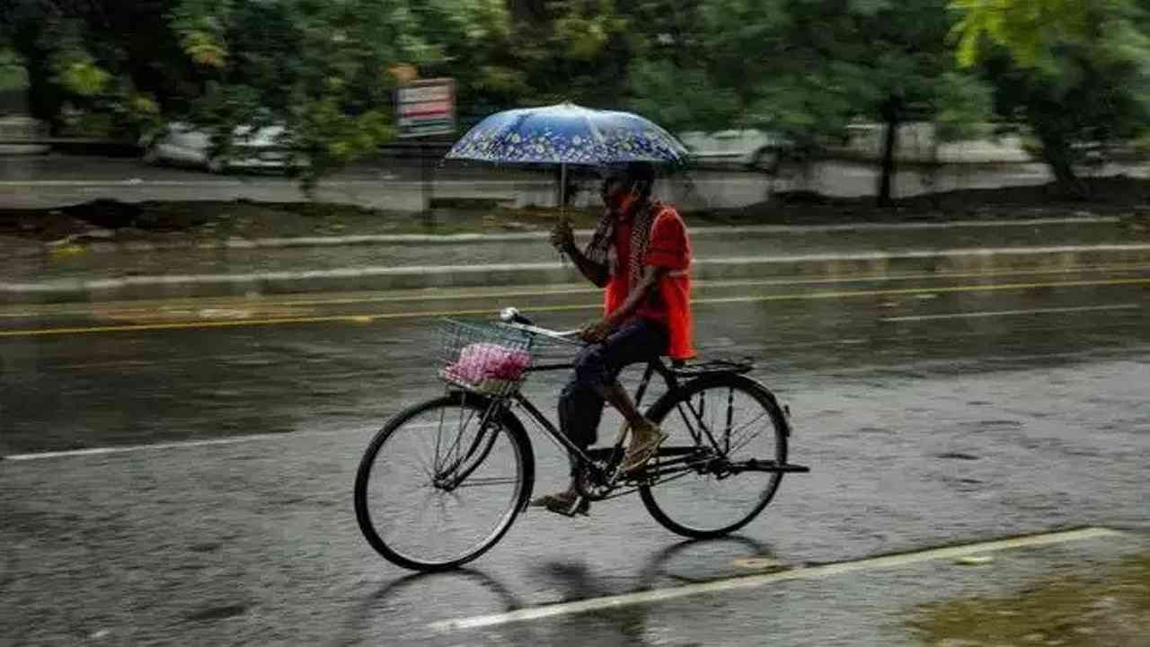 Noida Rain