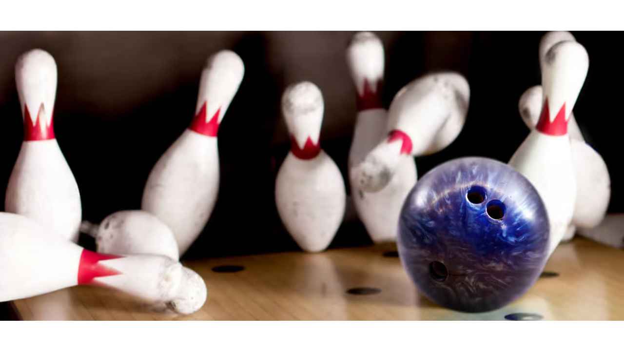 National Bowling Day: Celebrate the Day by playing a friendly bowling game