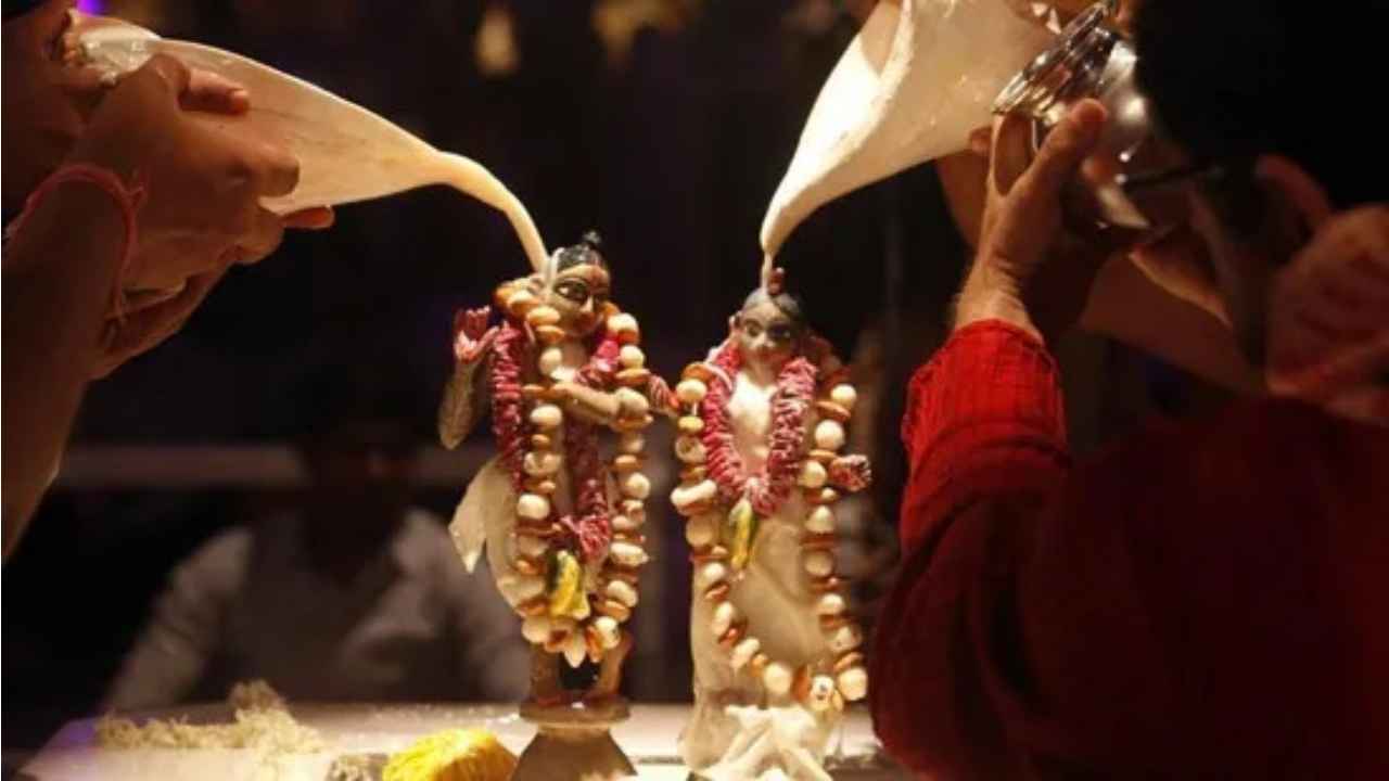 Janmashtami 2023: Puja Samagri, city wise timings and shubh muhurat