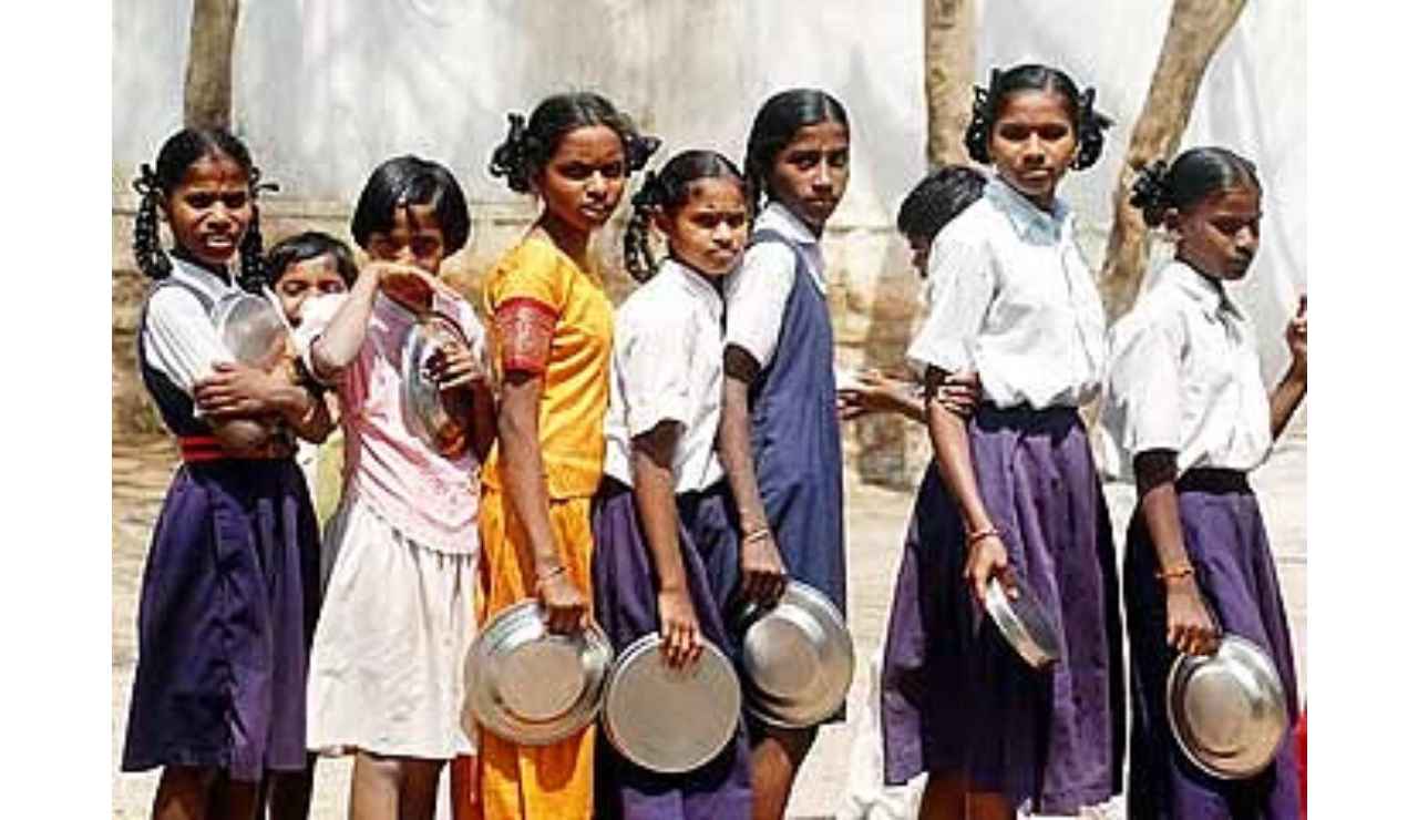 Goa child rights body serves notice to Education department after worms found in mid day meals