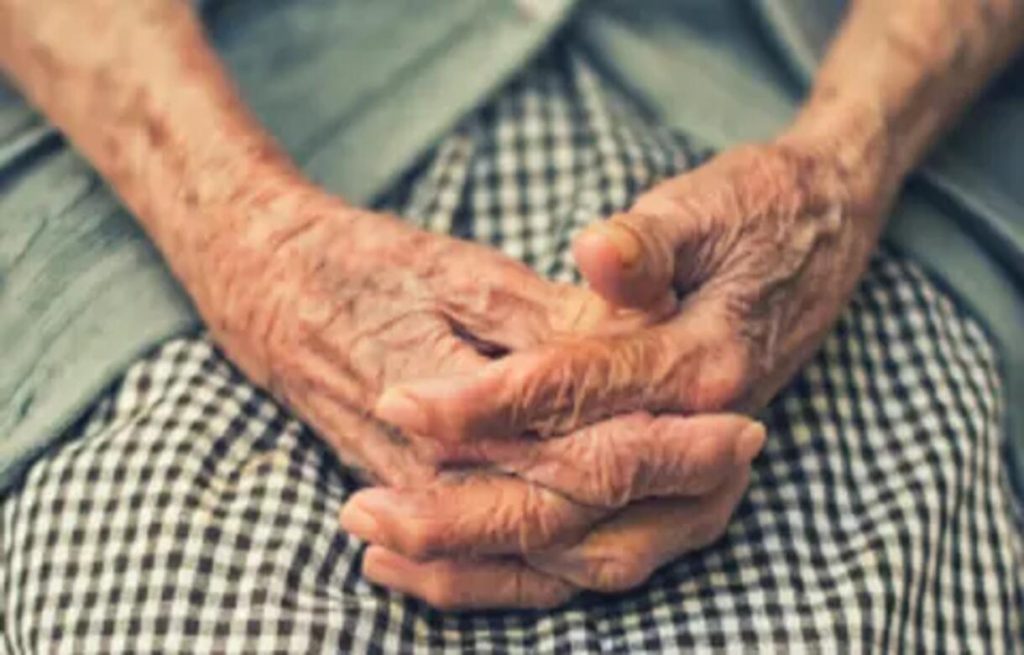 Delhi: 85-year-old woman beaten, raped in Shakurpur, DCW issues notice to police