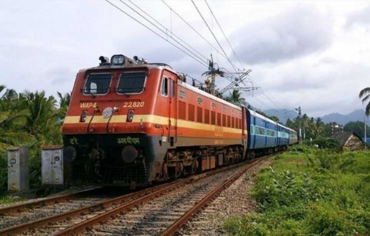 India vs Pakistan: Indian Railways to run special trains from Mumbai to Ahmedabad for October 14 match