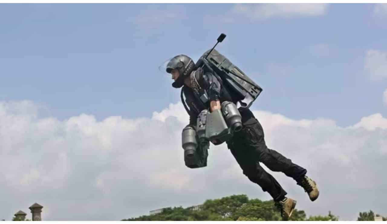 Watch: Man defies gravity, flies in sky wearing jet suit at annual Hacking and Cyber Security Briefing Conference in Kochi