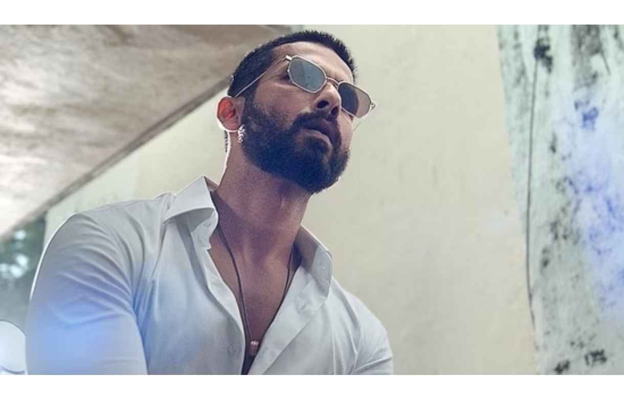 Shahid Kapoor unveils first look from his new film Deva