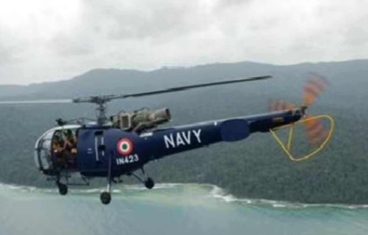 Indian Navy’s Chetak helicopter crash at INS Garuda runway in Kochi, 1 Killed