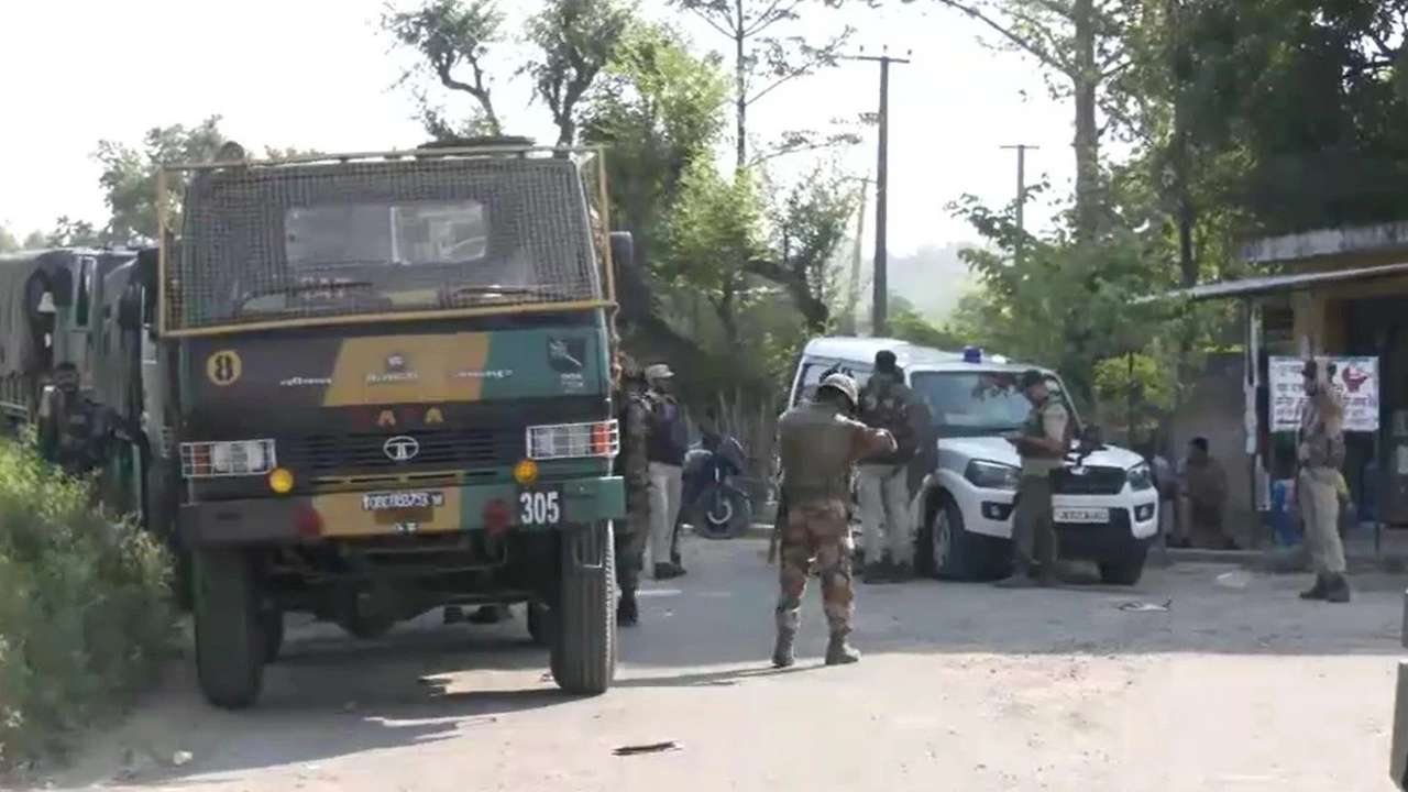 Terrorists attack Army vehicle in Jammu and Kashmir's Kathua, 2 soldiers injured, search operation launched