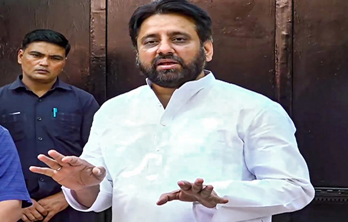 Waqf money laundering case: ED files chargesheet against AAP MLA Amanatullah Khan