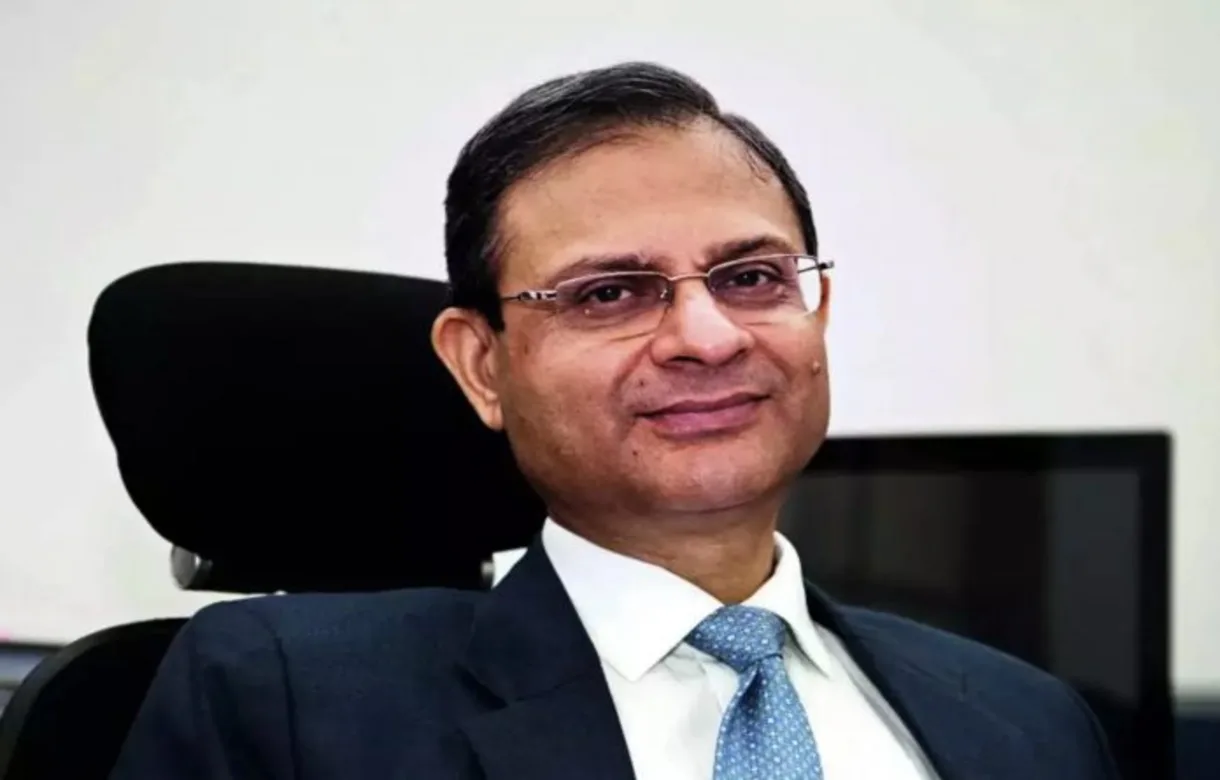 Centre appoints Revenue Secretary Sanjay Malhotra as new RBI Governor