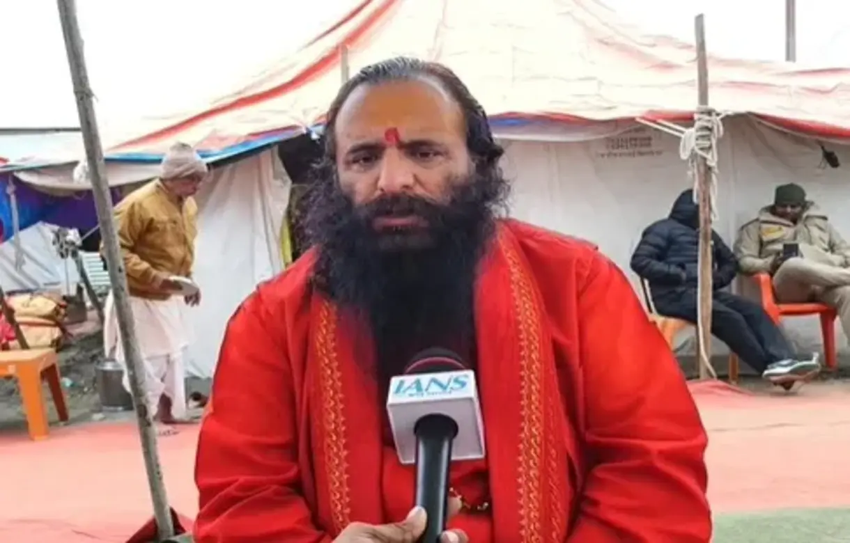 Akhil Bhartiya Akhada Parishad chief Mahant Ravindra Puri says no to non-Hindu shops at Mahakumbh in Prayagraj