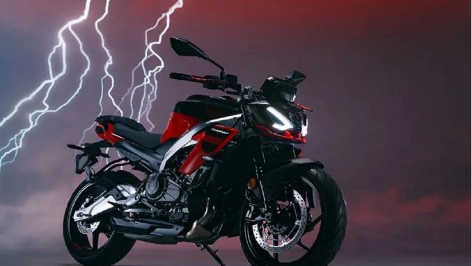 Aprilia Tuono 457 streetfighter motorcycle with a muscular design and aggressive stance