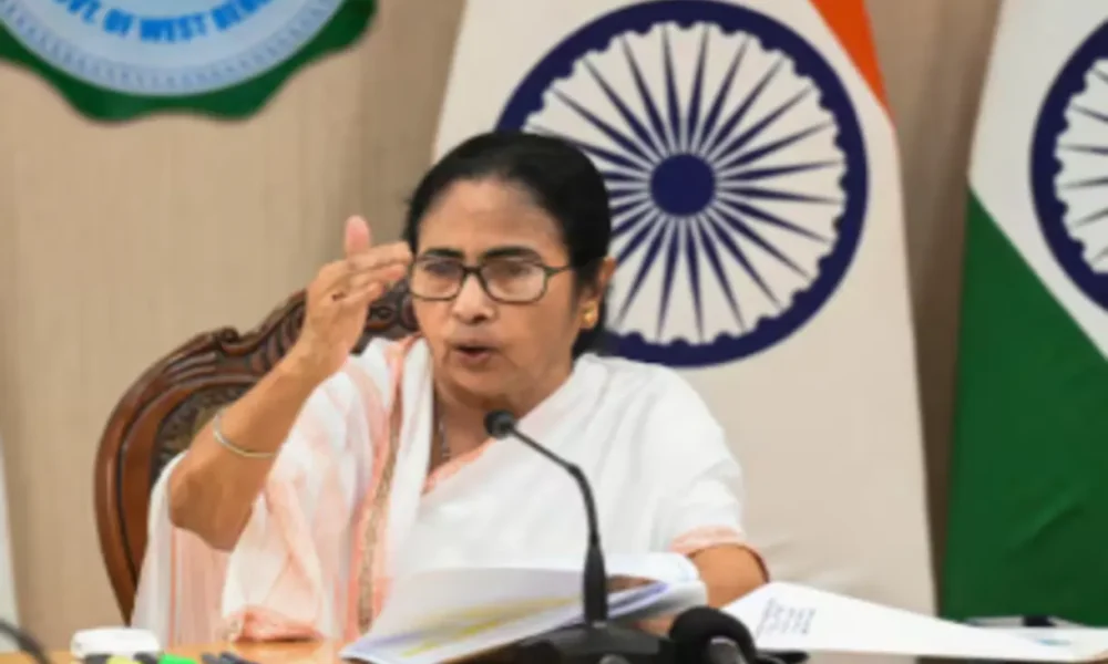 West Bengal CM Mamata Banerjee says BSF allowing Bangladeshi infiltrators, BJP responds