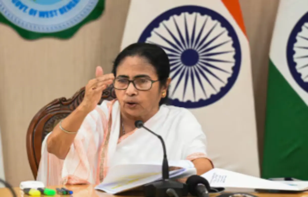 West Bengal CM Mamata Banerjee says BSF allowing Bangladeshi infiltrators, BJP responds